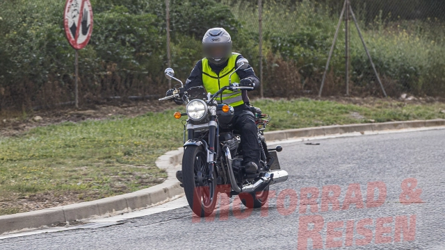 Royal enfield và cuộc cách mạng động cơ 2 xy-lanh sẵn sàng cho một kỷ nguyên mới - 3
