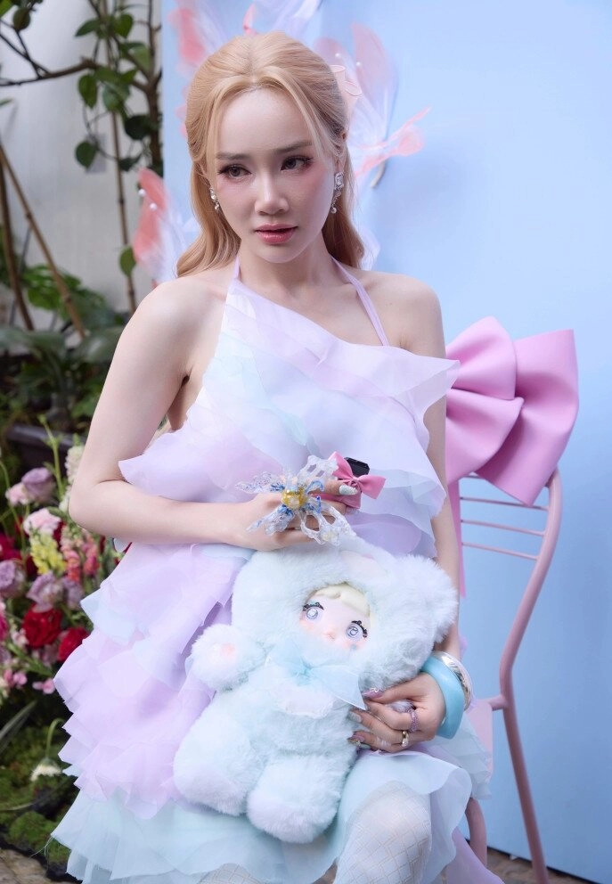 Sắc vóc đang thời kỳ đỉnh cao thế nhưng nhã phương vẫn đầu hàng dấu hiệu lão hóa này - 1