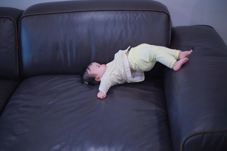 Sam thấm thía câu nói đẻ con gái thùy mị nết na ái nữ lai hàn nay không ngồi nghiêm túc quá 3 giây - 2
