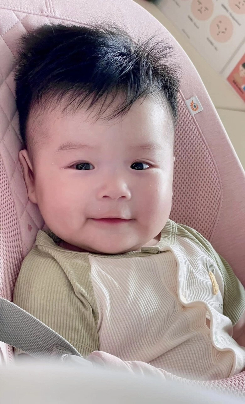 Sam thấm thía câu nói đẻ con gái thùy mị nết na ái nữ lai hàn nay không ngồi nghiêm túc quá 3 giây - 13