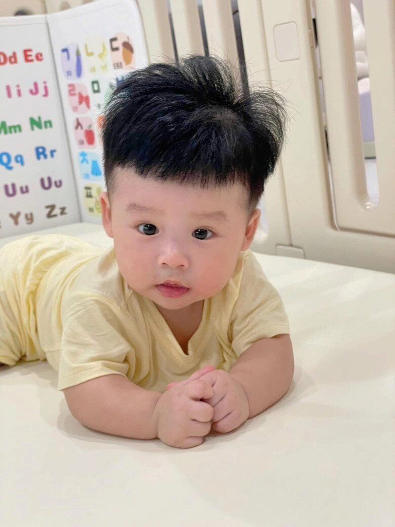 Sam thấm thía câu nói đẻ con gái thùy mị nết na ái nữ lai hàn nay không ngồi nghiêm túc quá 3 giây - 14