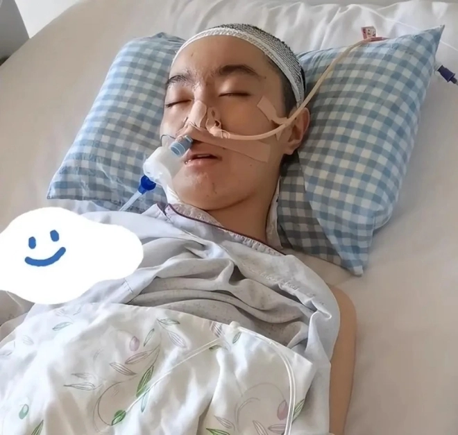 Sao nhí giả dối nhất showbiz lợi dụng bệnh ung thư lừa người hâm mộ lấy tiền ăn chơi - 6