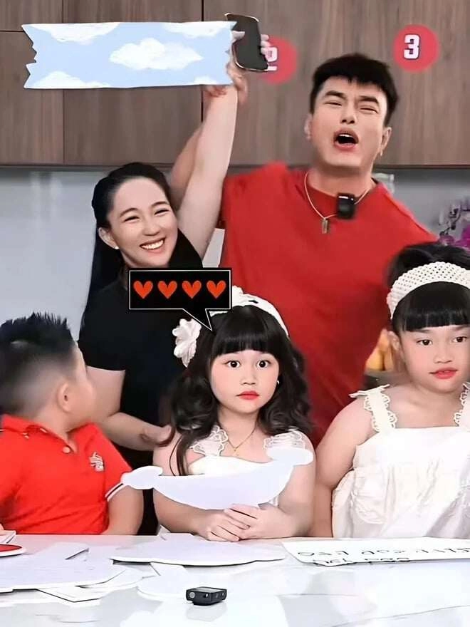 Sao việt 24h ái nữ của trương ngọc ánh có biểu cảm lạ khi bị mẹ chất vấn hút mọi ánh nhìn bởi đôi chân dài - 10
