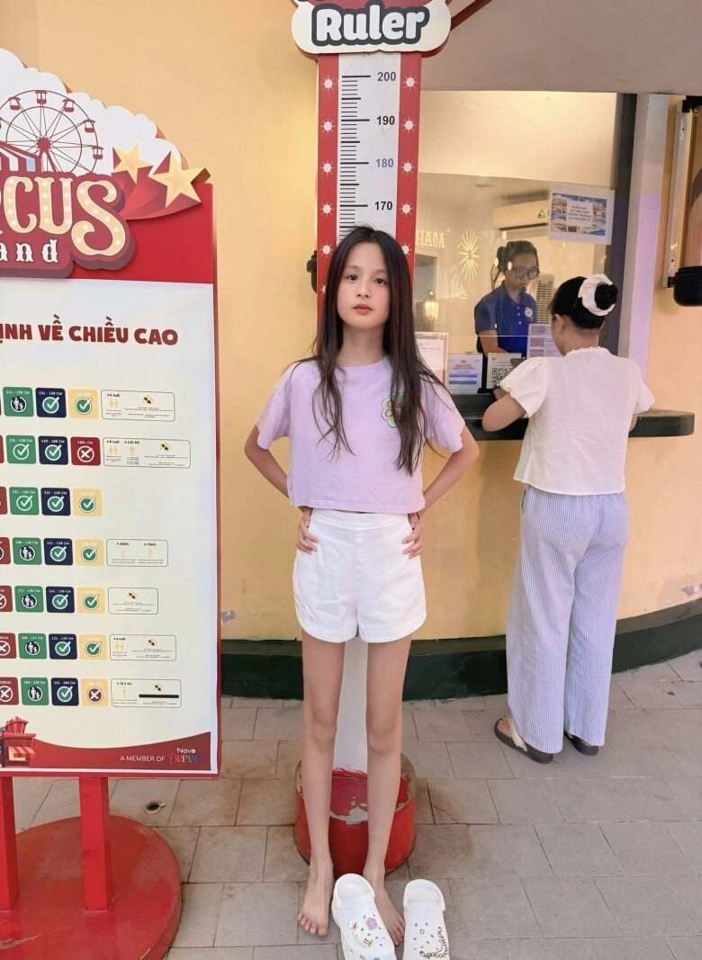 Sao việt 24h anh chồng đỗ mỹ linh đu trend nhan sắc của tổng tài đẹp không kém tài tử khiến chị em xao xuyến - 12