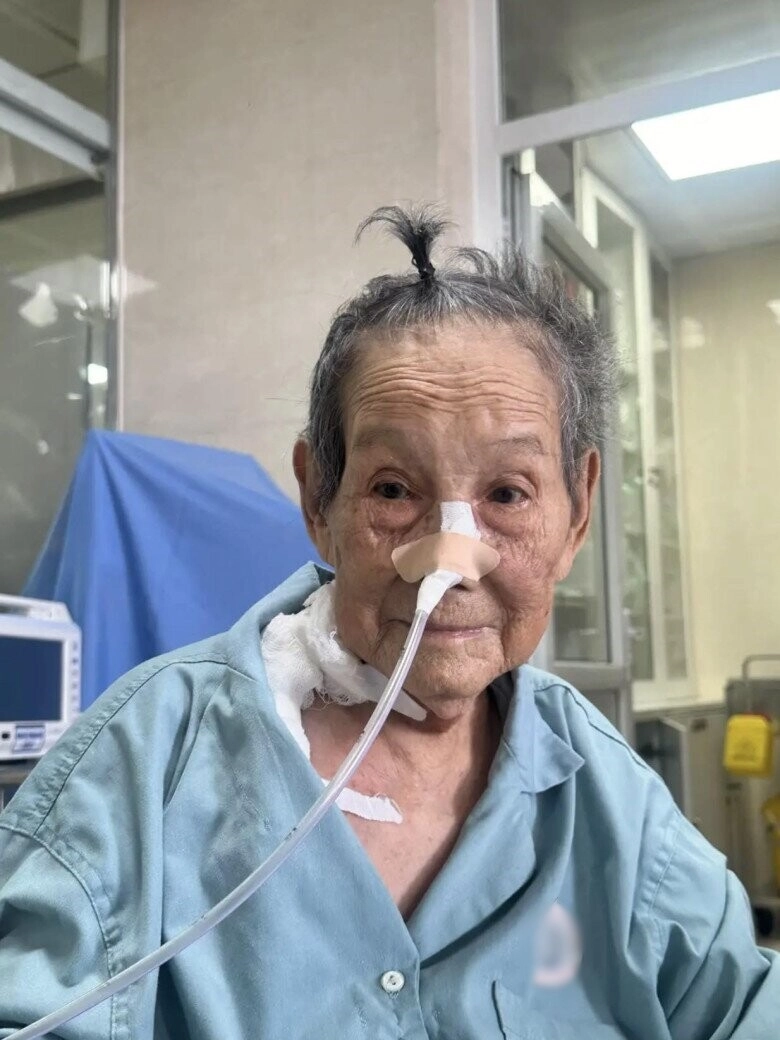 Sao việt 24h bà ngoại quỳnh lương qua đời sau nhiều ngày nằm viện vì uống phải thuốc giả dàn sao đồng loạt chia buồn - 4