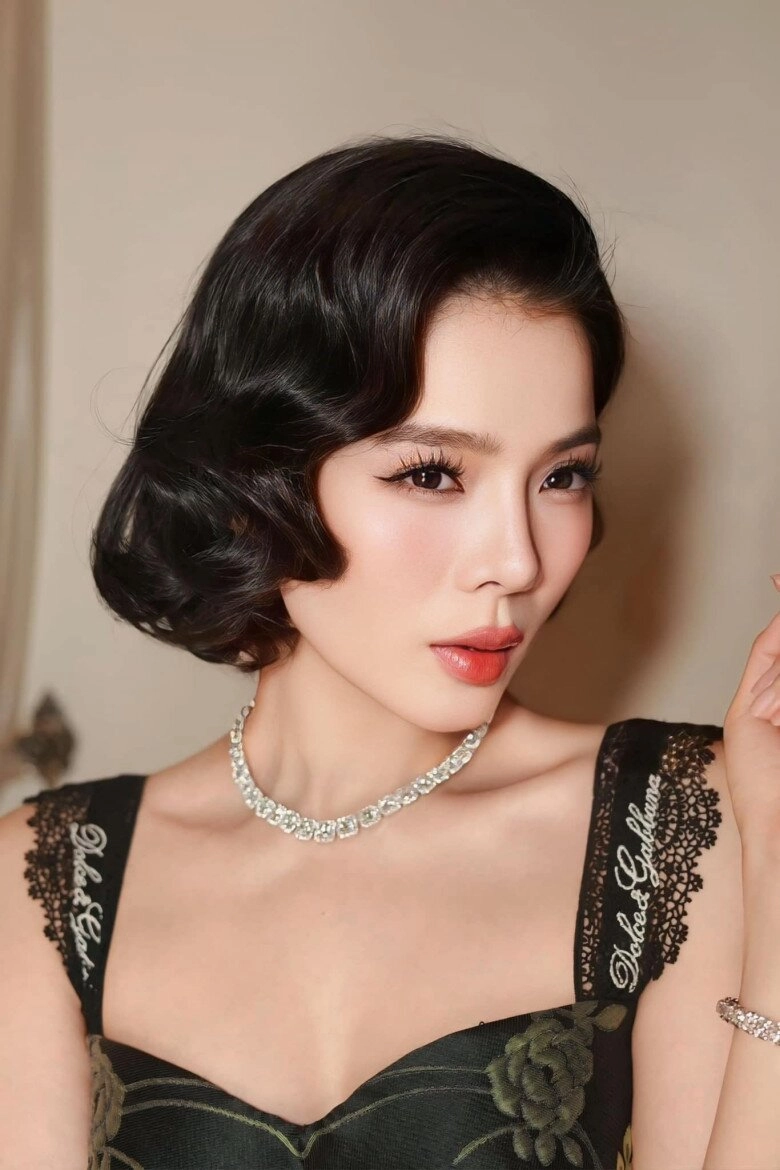 Sao việt 24h bảo thy thả tim bình luận hỏi chuyện có em bé xuất hiện bên con trai với chiếc bụng lùm lùm - 13