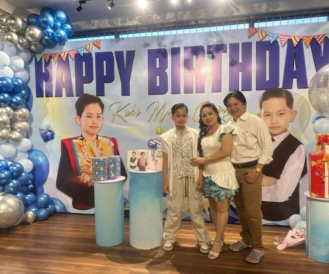 Sao việt 24h bố chồng phong độ của khánh thi khoe tiệc sinh nhật hoành tráng của cháu nội kubi cao lớn khi đứng cạnh ông bà - 1