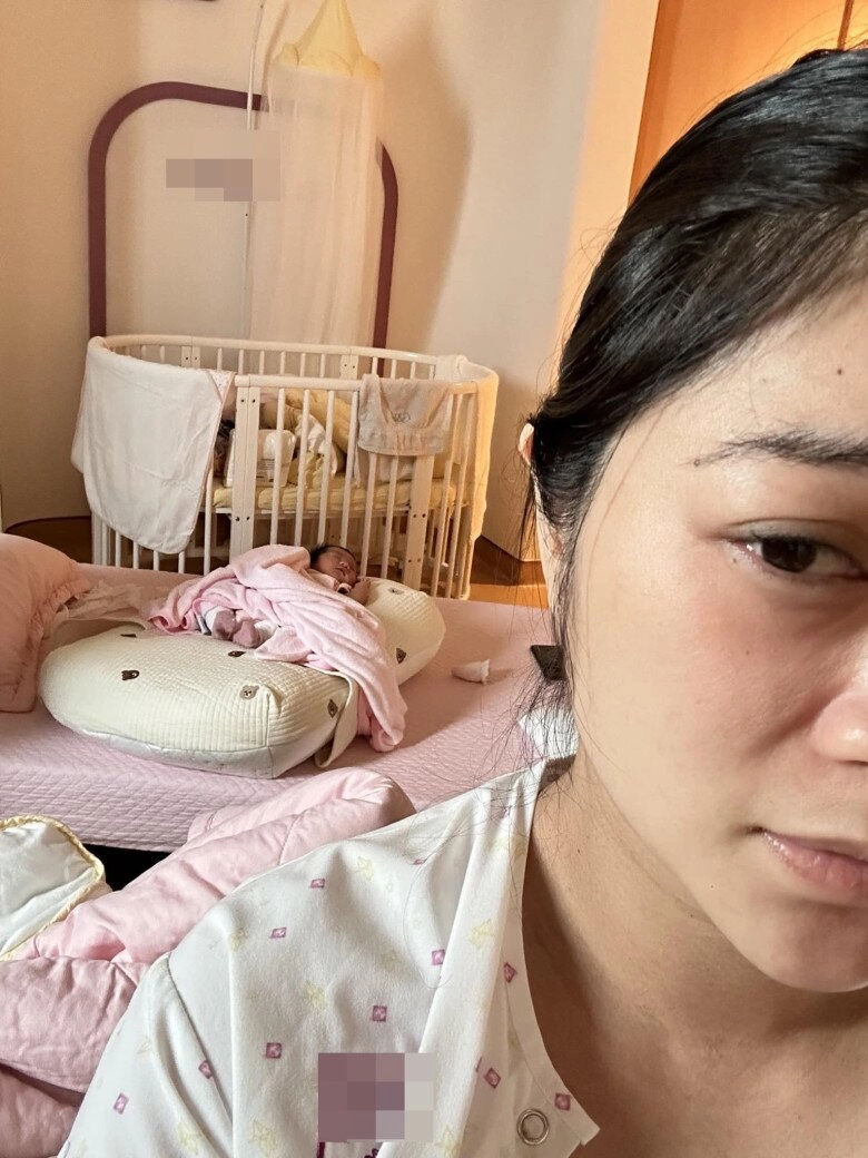 Sao việt 24h cặp song sinh nhà phương oanh bé xíu đã tận hưởng spa tại gia ái nữ hóm hỉnh khiến dân mạng thích thú - 11