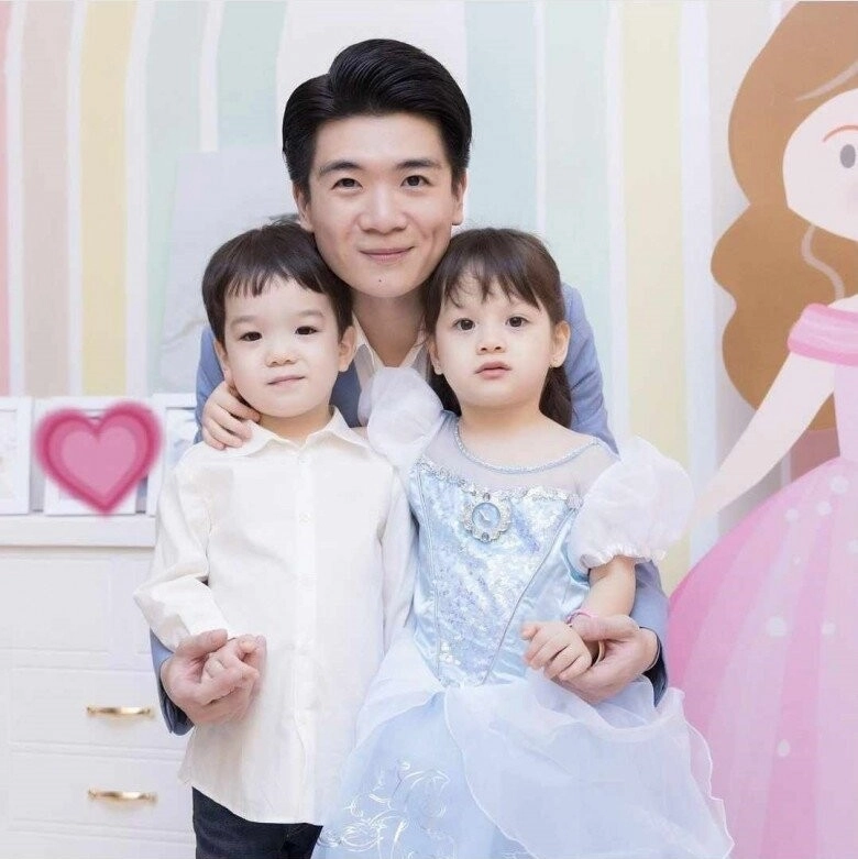 Sao việt 24h cháu gái mới sinh của đỗ mỹ linh lần đầu lộ mặt xinh như búp bê là bản sao của bầu hiển - 4