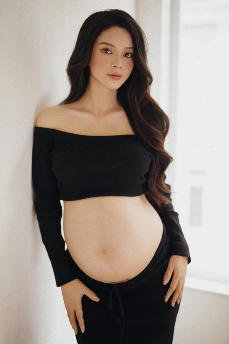 Sao việt 24h chloe con gái tăng thanh hà trổ tài trèo cây thoăn thoắt thấy rõ đôi chân dài thừa hưởng từ mẹ ngọc nữ - 11