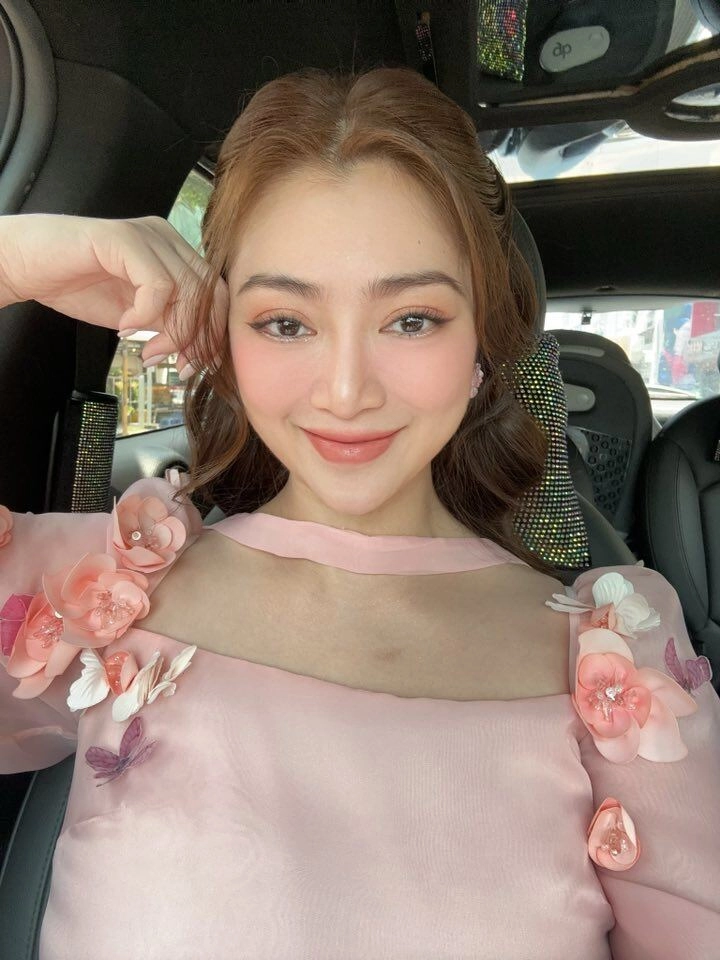 Sao việt 24h con gái hồ ngọc hà bất ngờ ăn lại miếng dưa hấu đã bỏ mẹ phải can ngăn - 7