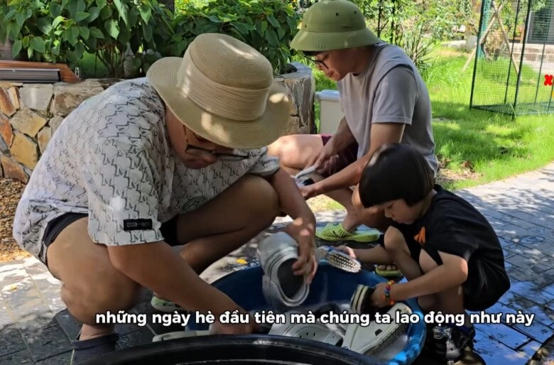 Sao việt 24h con gái lai hàn quốc của sam lạ hoắc với mái tóc dài trắng xóa xưa giống con trai giờ nhìn chuẩn công chúa - 9
