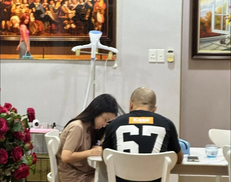 Sao việt 24h con gái mc thành trung thân thiết bên bố dượng người tây nhóc tì tuổi 15 phổng phao ra dáng thiếu nữ - 6