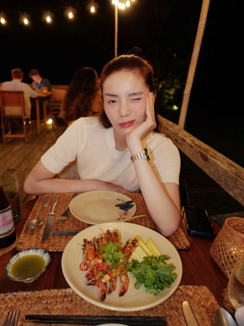 Sao việt 24h con trai hòa minzy - hot boy nhí có gần 2 triệu fan trên mạng xã hội nay đen xì mẹ nhận không ra - 15