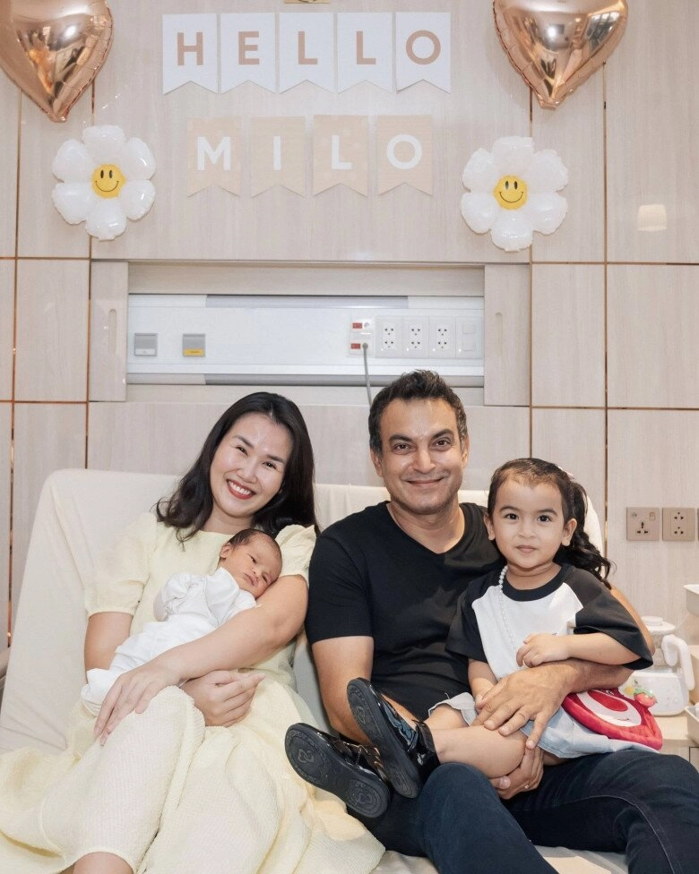 Sao việt 24h con trai lai ấn nhà võ hạ trâm bị chứng mặt cọc cơ địa 10 ngày tuổi đã suy tư về cuộc đời - 4