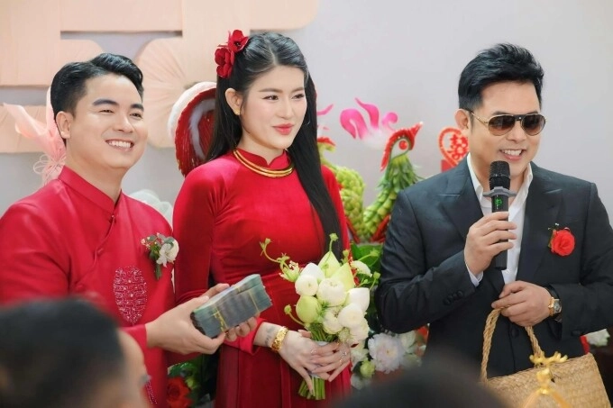 Sao việt 24h cường đô la khoe ảnh con trai út sao y bản chính từ gương mặt đến dáng đứng ông cụ non - 15