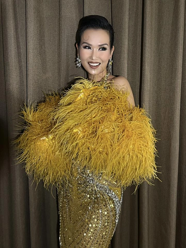 Sao việt 24h diva hồng nhung khoe vườn hoa ở penthouse mới diện mạo tươi tắn sau 3 lần xạ trị - 9