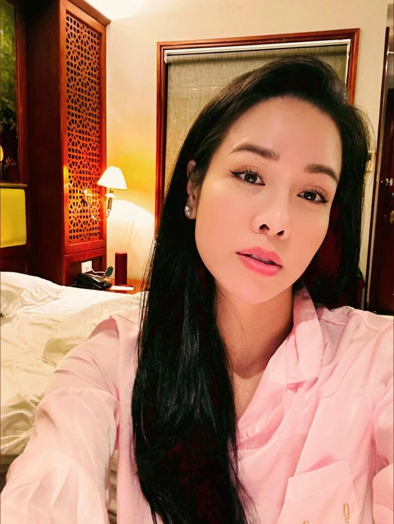 Sao việt 24h đỗ mỹ linh tan chảy khi được con gái và cặp sinh đôi nhà anh chồng đỗ quang vinh tặng quà đặc biệt - 9