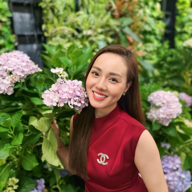 Sao việt 24h hồ ngọc hà xúc động chia sẻ tâm thư khi con chuẩn bị đi du học subeo đón sinh nhật ở nước ngoài - 11