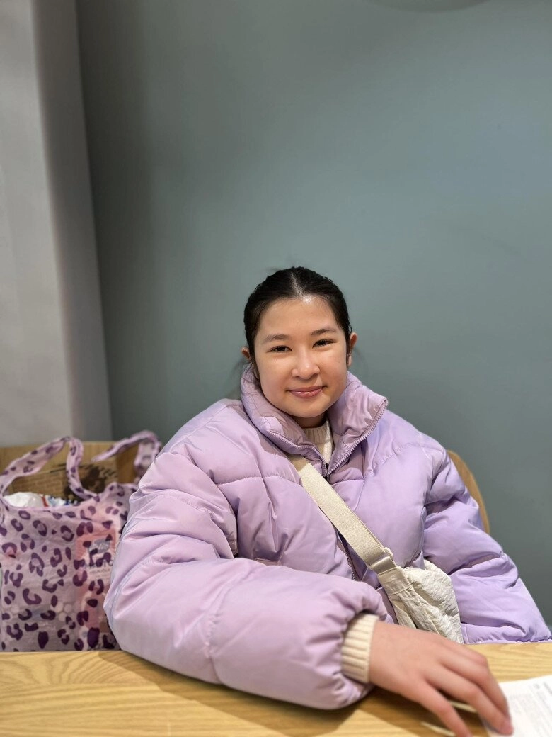 Sao việt 24h hoa hậu đặng thu thảo hiếm hoi khoe ảnh ngày nhỏ của con gái sophie thời bị bố mẹ giấu mặt triệt để - 9