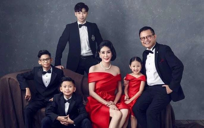Sao việt 24h hoa hậu hà kiều anh thông báo tang sự của mẹ chồng hàng loạt nghệ sĩ gửi lời chia buồn - 4