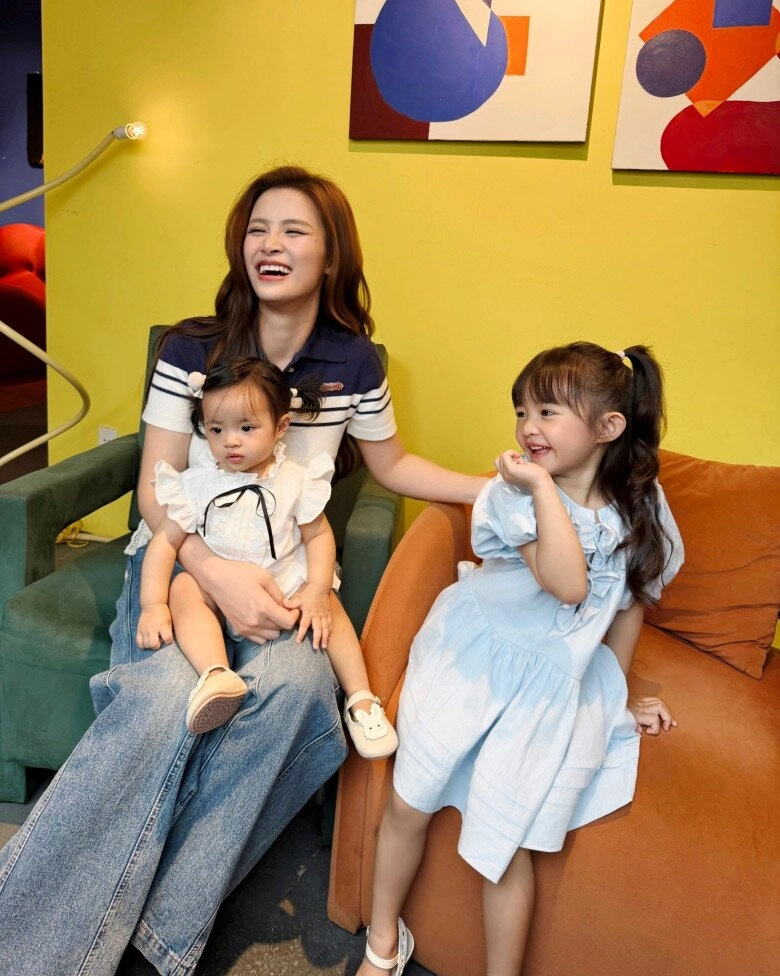 Sao việt 24h jennifer phạm nhiều lần thuyết phục con trai riêng với quang dũng về việt nam nhưng đều thất bại - 10