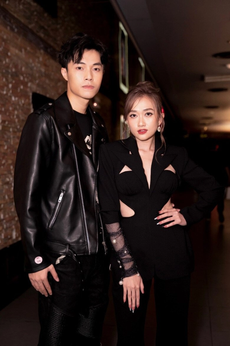 Sao việt 24h lavie con gái mai phương ra dáng thiếu nữ ở tuổi 11 lớn phổng phao chân dài như sếu - 9