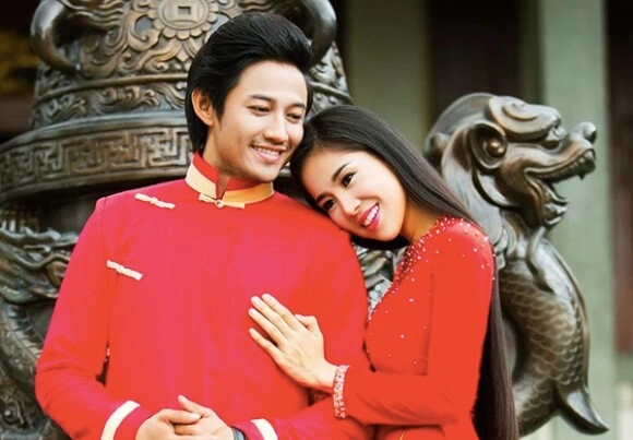 Sao việt 24h lê phương đăng ảnh nắm chặt tay quý bình trên giường bệnh nghẹn ngào vĩnh biệt tình cũ chồng trẻ nói biết ơn - 2