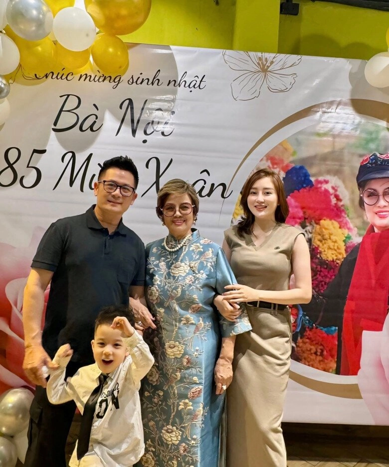 Sao việt 24h mai ngọc thuê bảo mẫu 247 chăm con đầu lòng ở cữ trong biệt phủ nhà chồng thiếu gia như nữ hoàng - 9