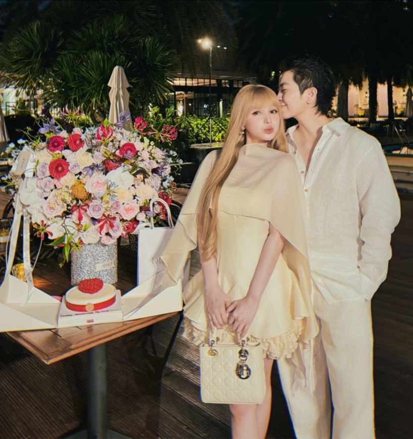 Sao việt 24h mẹ chồng phương oanh hiếm hoi khoe con trai 19 tuổi có phong thái điềm tĩnh vẻ ngoài trưởng thành - 15