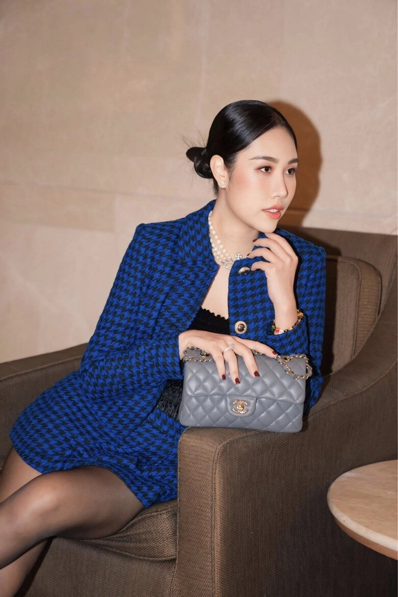 Sao việt 24h mẹ chồng phương oanh khoe đôi gò bồng đảo đốt mắt ở tuổi u50 trẻ đẹp không thua con gái sinh năm 1998 - 15