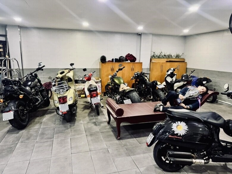 Sao việt 24h nhật kim anh phạt con gái 4 tháng tuổi đôi mắt long lanh và hành động chắp tay xin khiến ai cũng tan chảy - 8