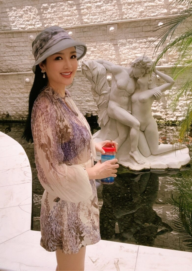 Sao việt 24h nsnd thanh lam khoe cảnh bế bồng tiểu công chúa hoa hậu giáng my phải khen diva đẹp hơn từ ngày lên chức - 8