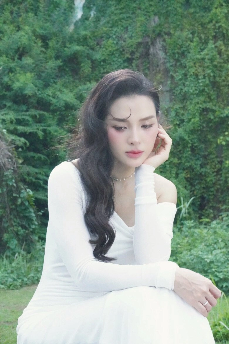 Sao việt 24h nsnd xuân bắc hiếm hoi trang điểm sau khi lên chức cục trưởng nhìn như thanh niên ở tuổi u50 - 11