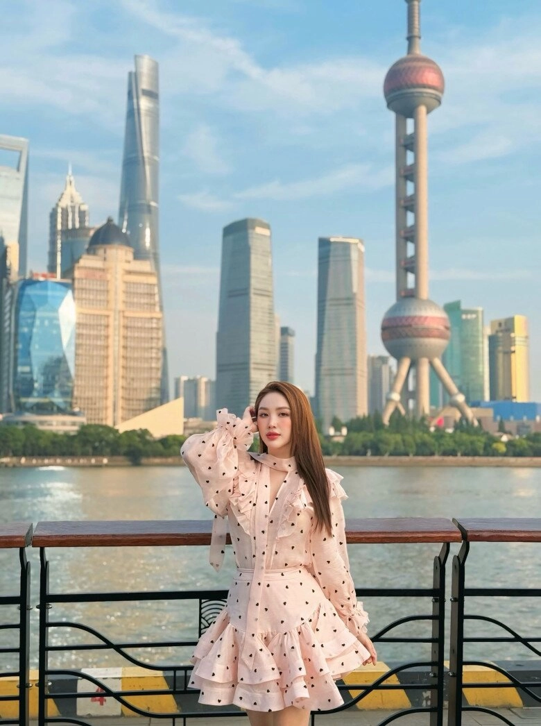Sao việt 24h phan hiển than thở vì khánh thi đòi hỏi quá nhiều mức lương đầu 4 lo cho cả gia đình - 14