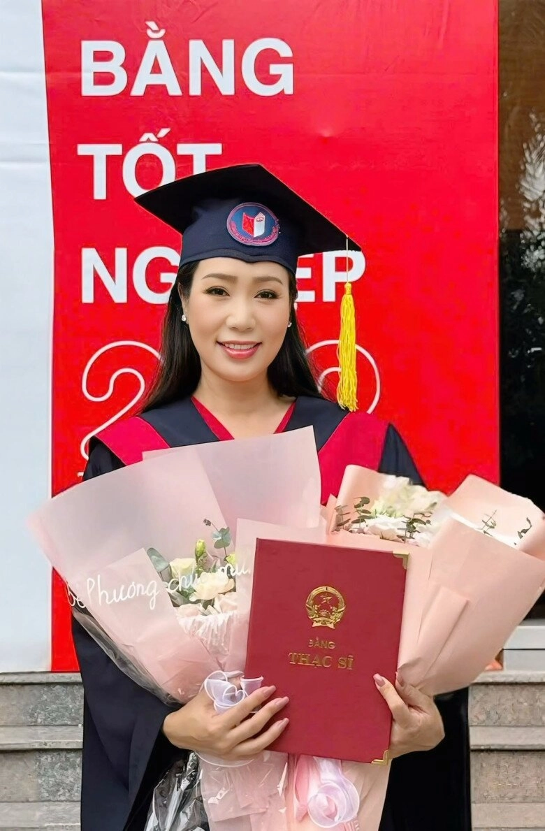 Sao việt 24h phan hiển thông báo con trai 10 tuổi đã mặc vừa quần áo mình quý tử chuẩn phiên bản nâng cấp của bố - 7