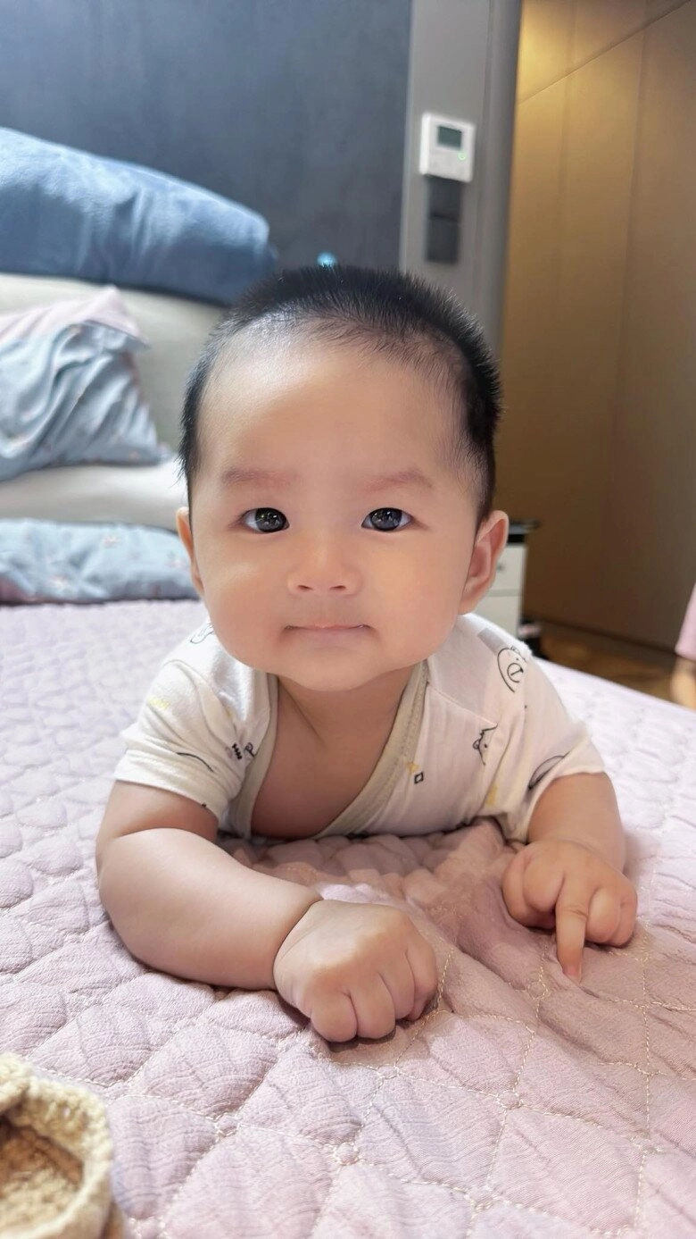 Sao việt 24h phương lê vén áo khoe bụng lùm lùm đập tan tin đồn đeo bầu giả - 6