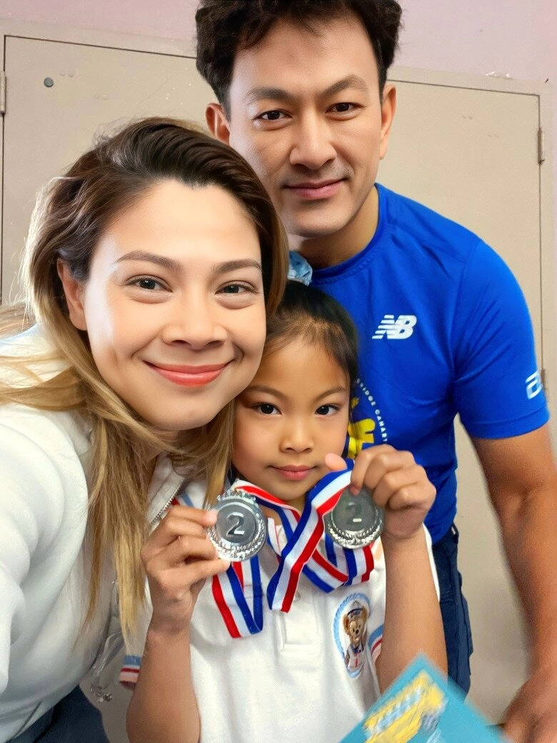 Sao việt 24h trương nam thành làm cơm cúng cho quý bình và một nam nghệ sĩ đã qua đời cách đây 10 năm - 13
