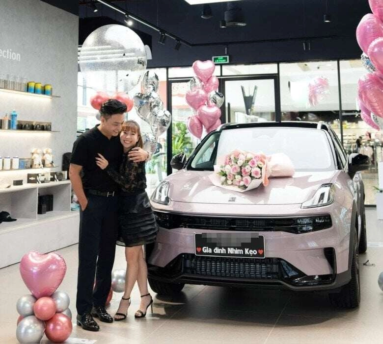 Sao việt 24h vợ cũ đan trường khoe biệt thự triệu đô rộng 4000m2 lung linh về đêm nhìn thôi cũng đủ choáng ngợp - 9