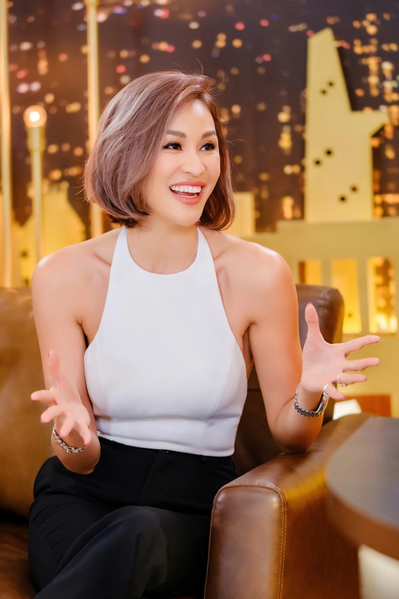 Sao việt bị chồng bắt dọn khỏi nhà khi rạn nứt đặng thu thảo ra đi với 100 nghìn trong túi phương mai bị đe dọa - 11