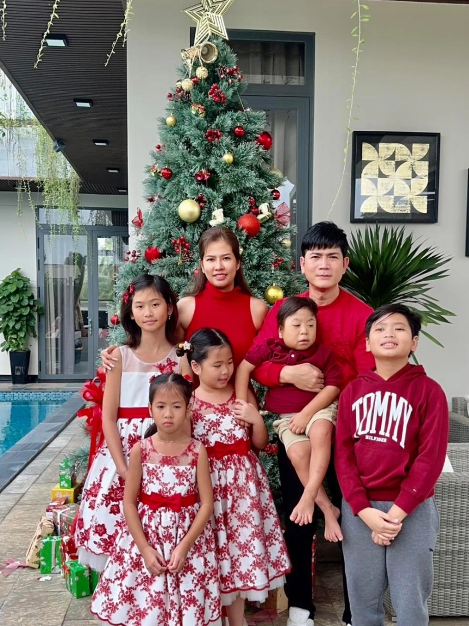Sao việt bỏ cuộc sống ở nước ngoài về việt nam việt hương tậu biệt thự 300 tỷ trương minh cường bắt đầu lại ở tuổi u50 - 22