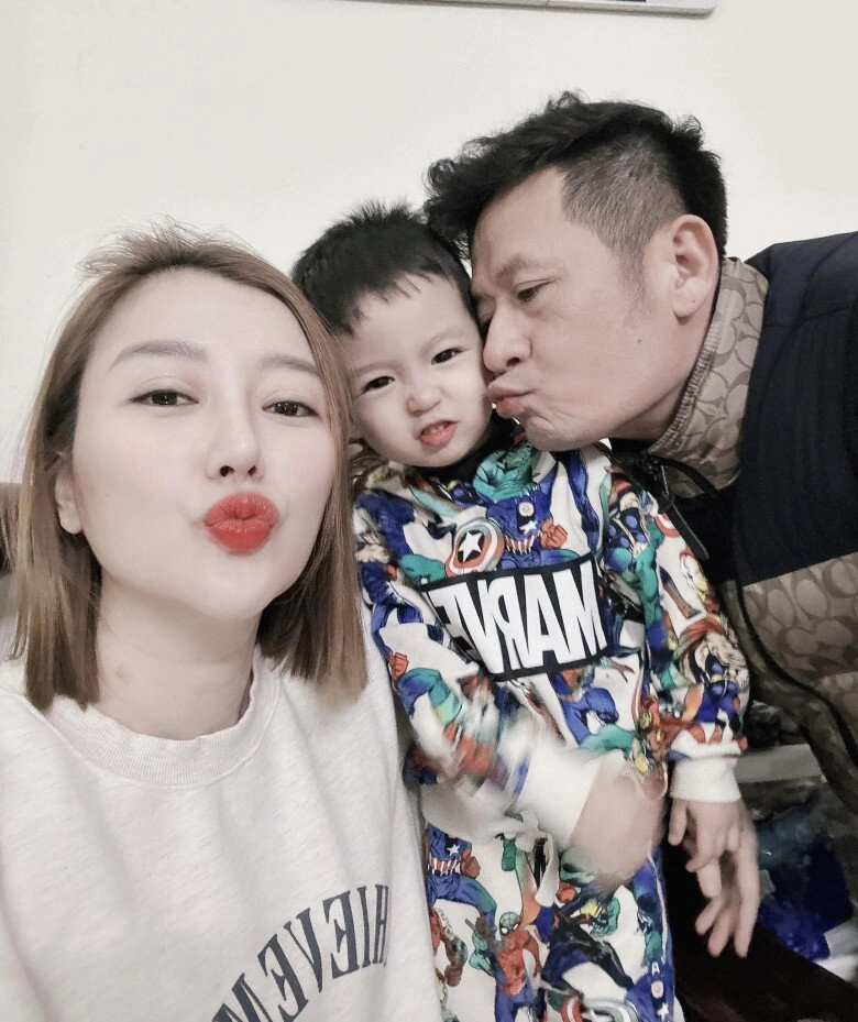 Sao việt chung cảnh cha già con mọn chi bảo chăm con gái duy nhất cực khéo bằng kiều đưa quý tử đi diễn cùng - 10