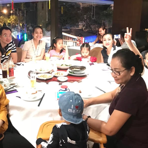 Sao việt được mẹ chồng bênh phan hiển bị mẹ đuổi vì to tiếng với khánh thi hh thùy lâm từng tủi thân khi làm dâu - 14