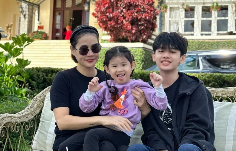 Sao việt khoe con tốt nghiệp mầm non bảo bối sinh ở mỹ của vũ ngọc ánh phá trường ái nữ lê phương cao như vượt cấp - 11