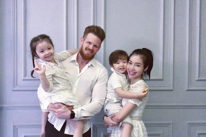 Sao việt làm mẹ đơn thân nuôi con lai tây thảo trang dạy quý tử chu toàn elly trần trẻ trung sau biến cố - 8
