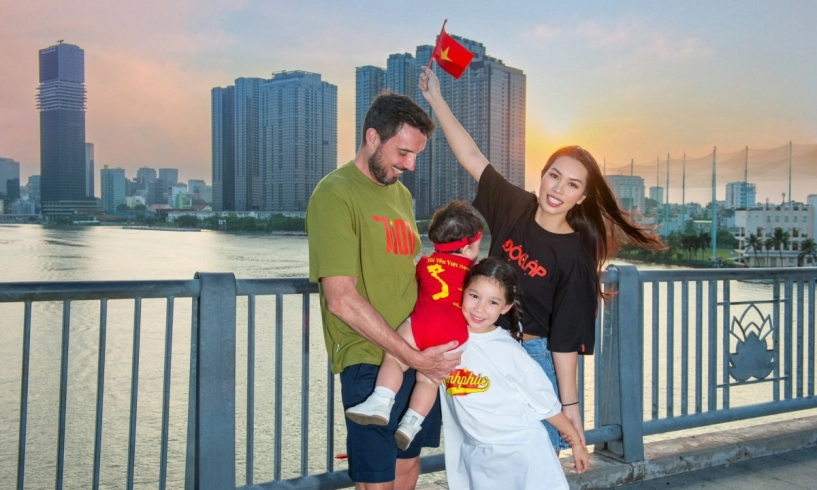 Sao việt mong chờ đại lễ 304 - 16