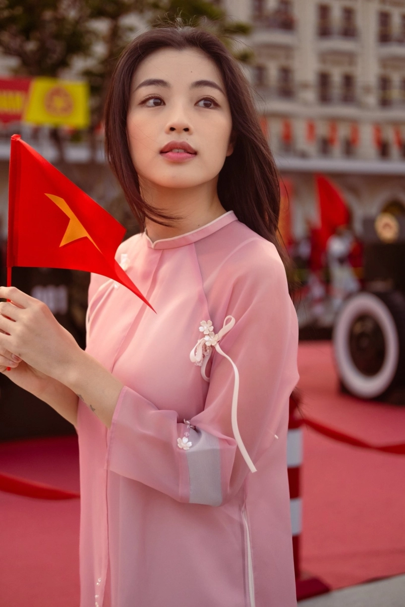 Sao việt mong chờ đại lễ 304 - 18