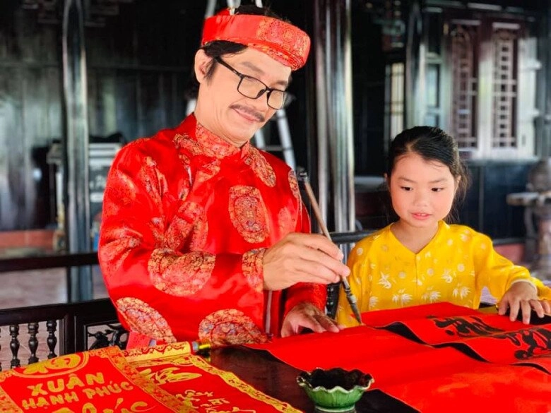 Sao việt ngoài 50 tuổi có con với vợ trẻ vợ kém 26 tuổi của tiết cương vướng thị phi lam trường sang mỹ đón con - 16