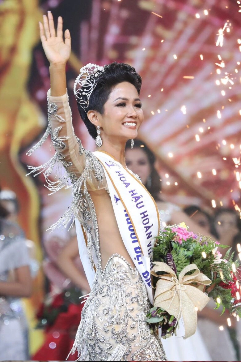 Sao việt từng làm giúp việc nhật kim anh có tài sản bạc tỷ hhen niê giờ mua nửa quả đồi - 8