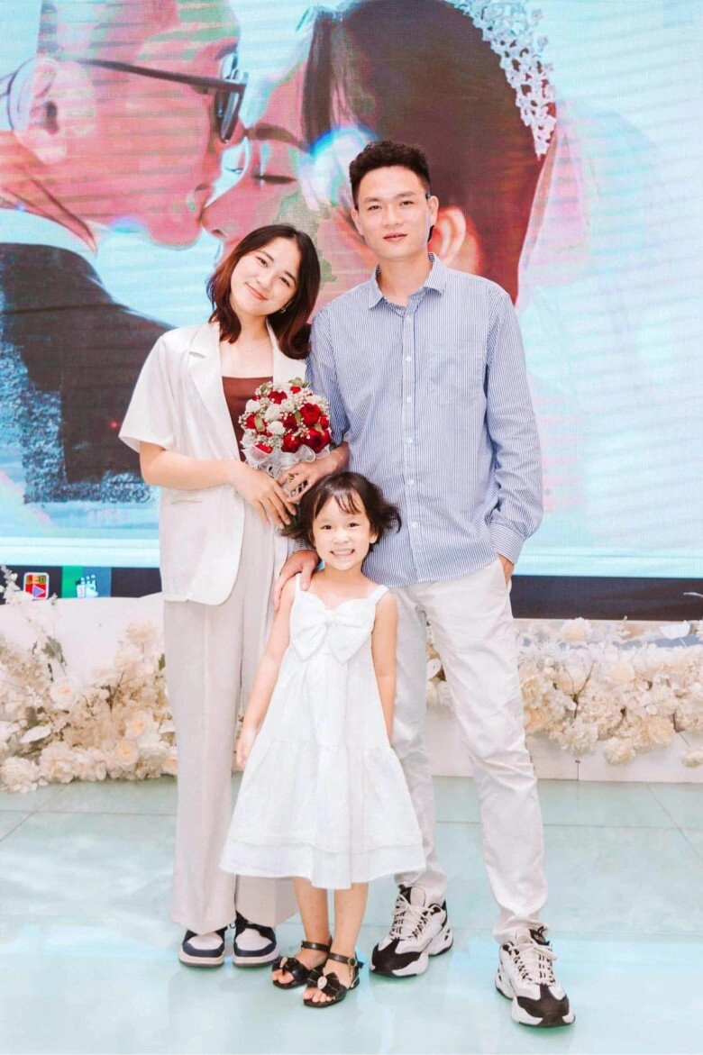 Sao việt từng nghèo khó phải đi chăn trâu bò hhen niê giờ có nửa quả đồi tuấn cry nổi tiếng nhờ bắc bling - 12